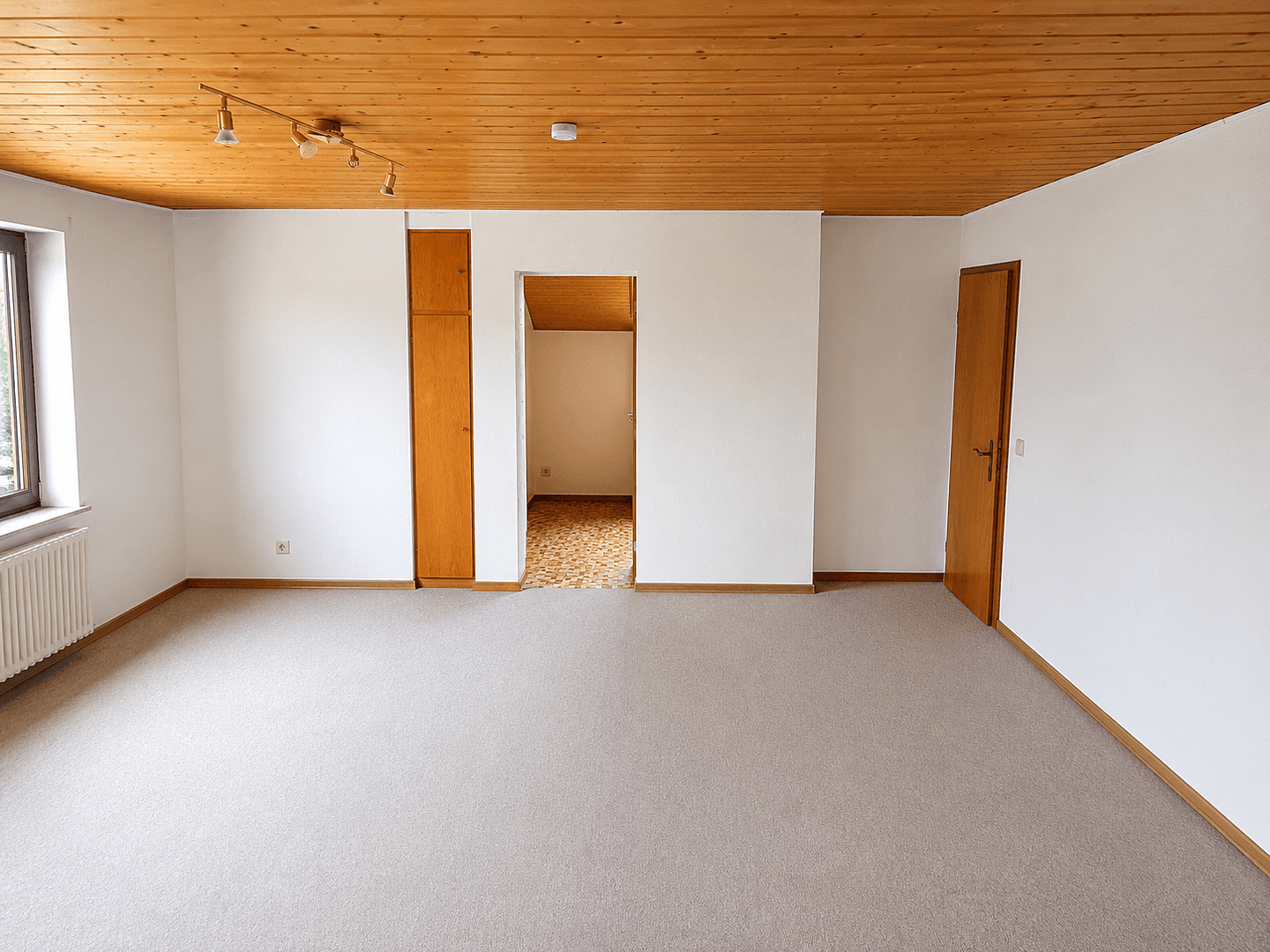 Prenájom bytu 1-izbový 44 m², Leverkusen, Severné Porýnie - Westfálsko Prenájom bytu 1-izbový 44 m², Leverkusen, Severné Porýnie - Westfálsko
