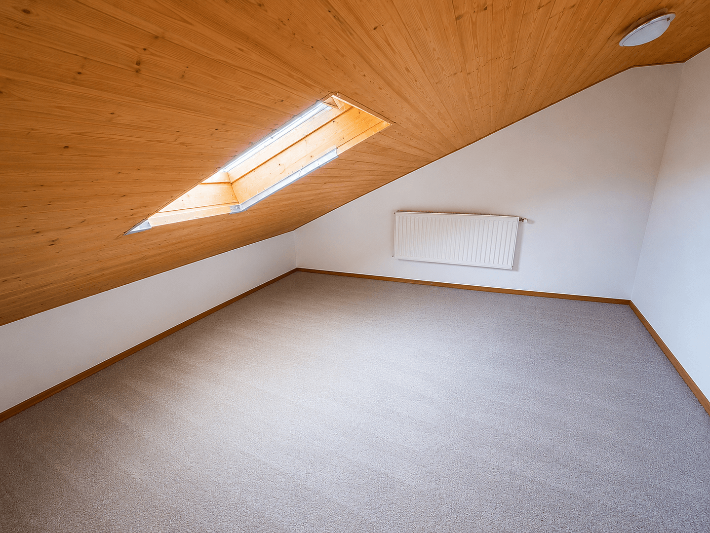 Prenájom bytu 1-izbový 44 m², Leverkusen, Severné Porýnie - Westfálsko Prenájom bytu 1-izbový 44 m², Leverkusen, Severné Porýnie - Westfálsko
