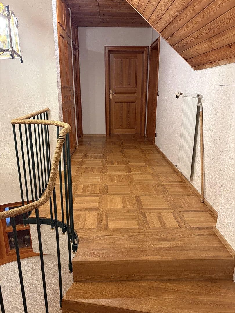 Prenájom domu 220 m², pozemok 3.150 m², Gebenbach, Bavorsko Prenájom domu 220 m², pozemok 3.150 m², Gebenbach, Bavorsko