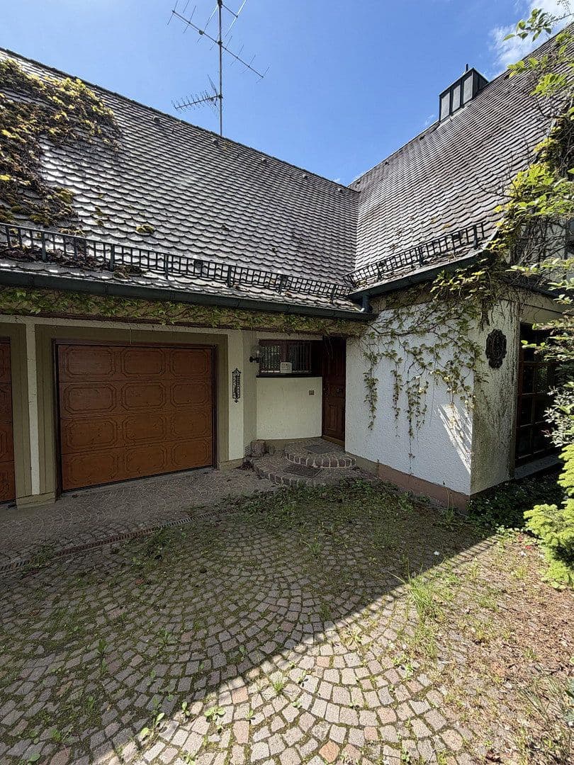 Prenájom domu 220 m², pozemok 3.150 m², Gebenbach, Bavorsko Prenájom domu 220 m², pozemok 3.150 m², Gebenbach, Bavorsko