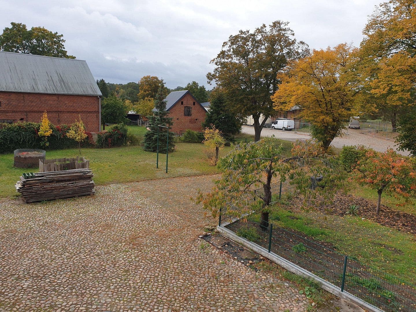 Predaj domu 250 m², pozemok 1.858 m², Eldena, Meklenbursko-Predpomoransko Predaj domu 250 m², pozemok 1.858 m², Eldena, Meklenbursko-Predpomoransko