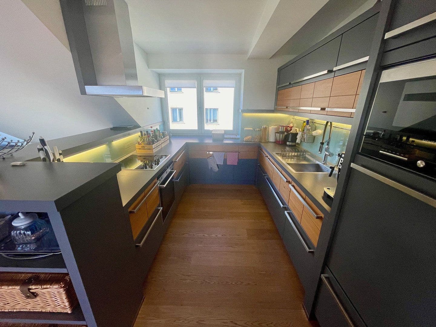 Prenájom bytu 4-izbový 150 m², Kasernstraße 19a, Krems an der Donau, Dolné Rakúsko Prenájom bytu 4-izbový 150 m², Kasernstraße 19a, Krems an der Donau, Dolné Rakúsko