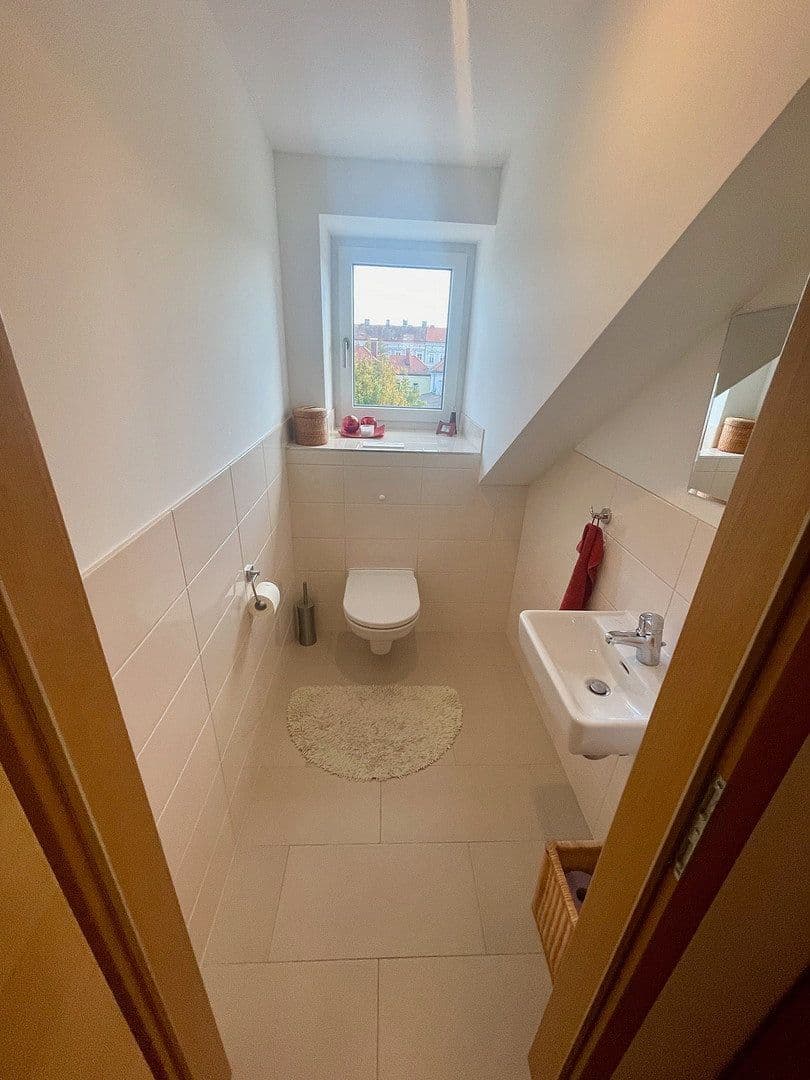Prenájom bytu 4-izbový 150 m², Kasernstraße 19a, Krems an der Donau, Dolné Rakúsko Prenájom bytu 4-izbový 150 m², Kasernstraße 19a, Krems an der Donau, Dolné Rakúsko