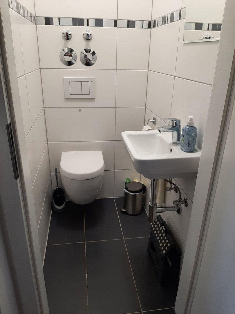 Predaj bytu 3-izbový 76 m², Pillauer Straße 8, Pforzheim, Bádensko-Wurttembersko Predaj bytu 3-izbový 76 m², Pillauer Straße 8, Pforzheim, Bádensko-Wurttembersko