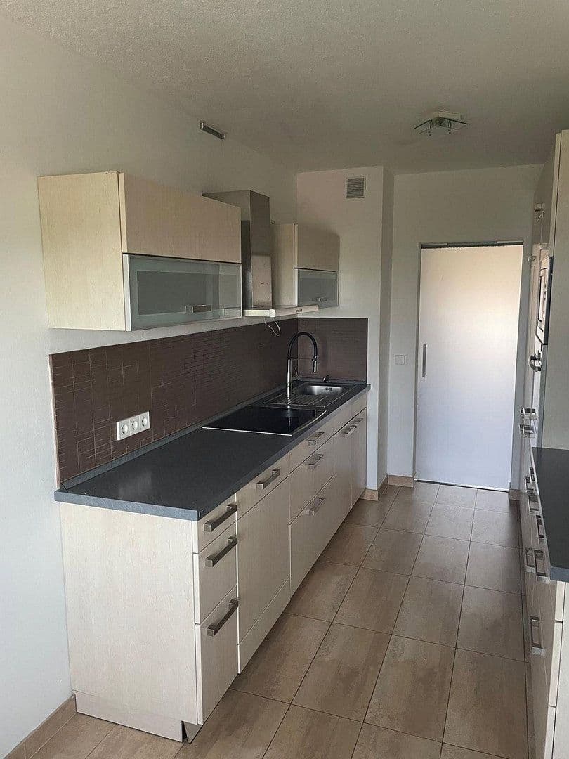 Predaj bytu 3-izbový 76 m², Pillauer Straße 8, Pforzheim, Bádensko-Wurttembersko Predaj bytu 3-izbový 76 m², Pillauer Straße 8, Pforzheim, Bádensko-Wurttembersko