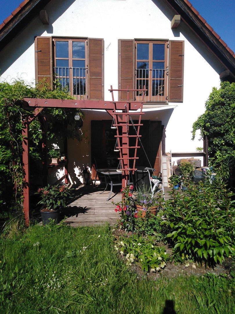 Predaj domu 98 m², pozemok 353 m², München, Bavorsko Predaj domu 98 m², pozemok 353 m², München, Bavorsko