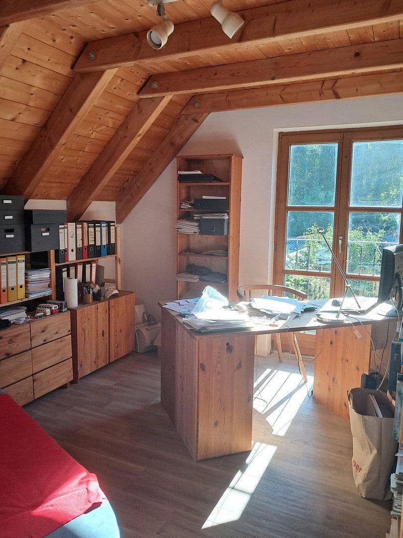 Predaj domu 98 m², pozemok 353 m², München, Bavorsko Predaj domu 98 m², pozemok 353 m², München, Bavorsko