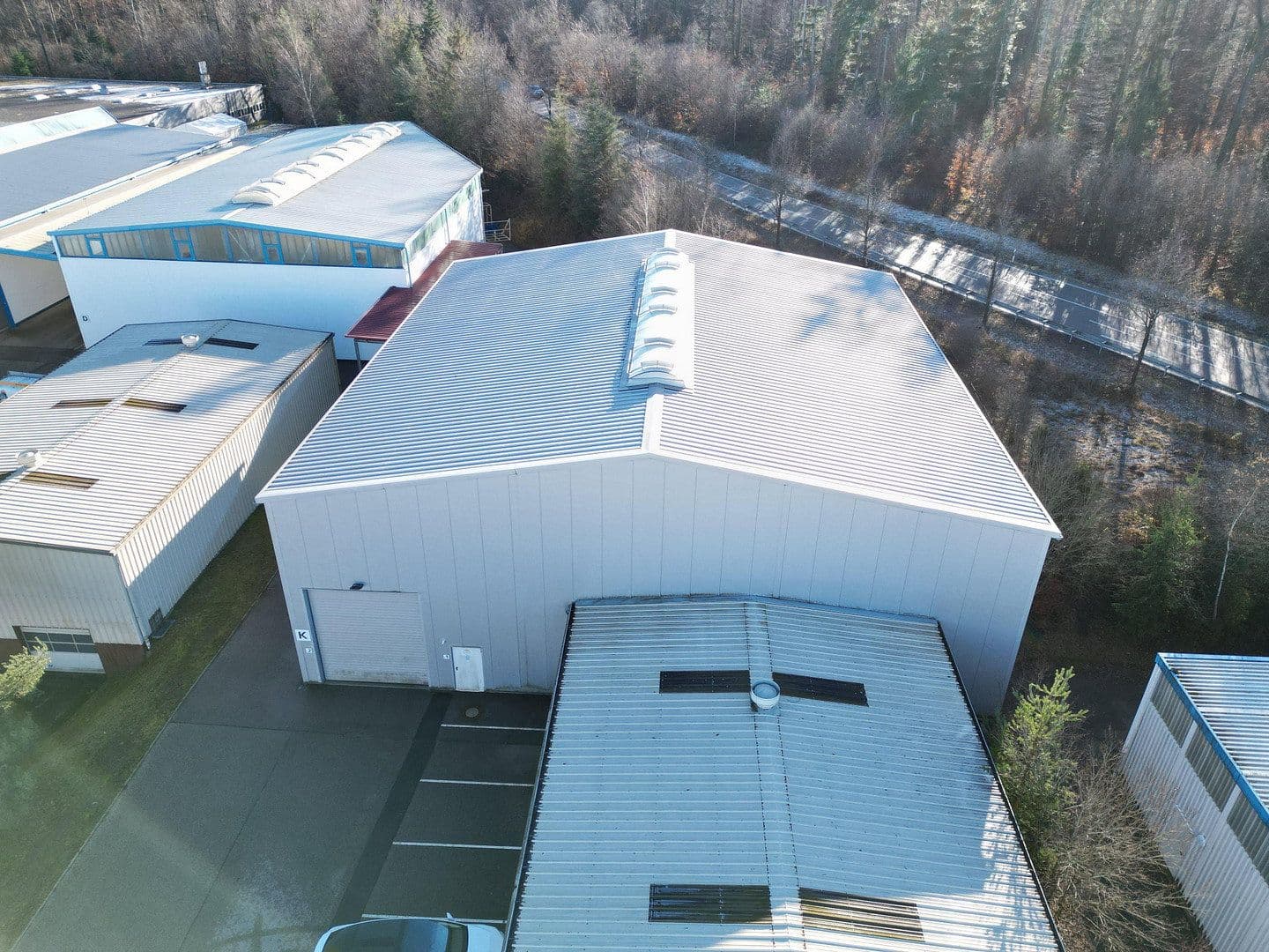 Prenájom nebytového priestoru 1.000 m², Wimsheim, Bádensko-Wurttembersko Prenájom nebytového priestoru 1.000 m², Wimsheim, Bádensko-Wurttembersko