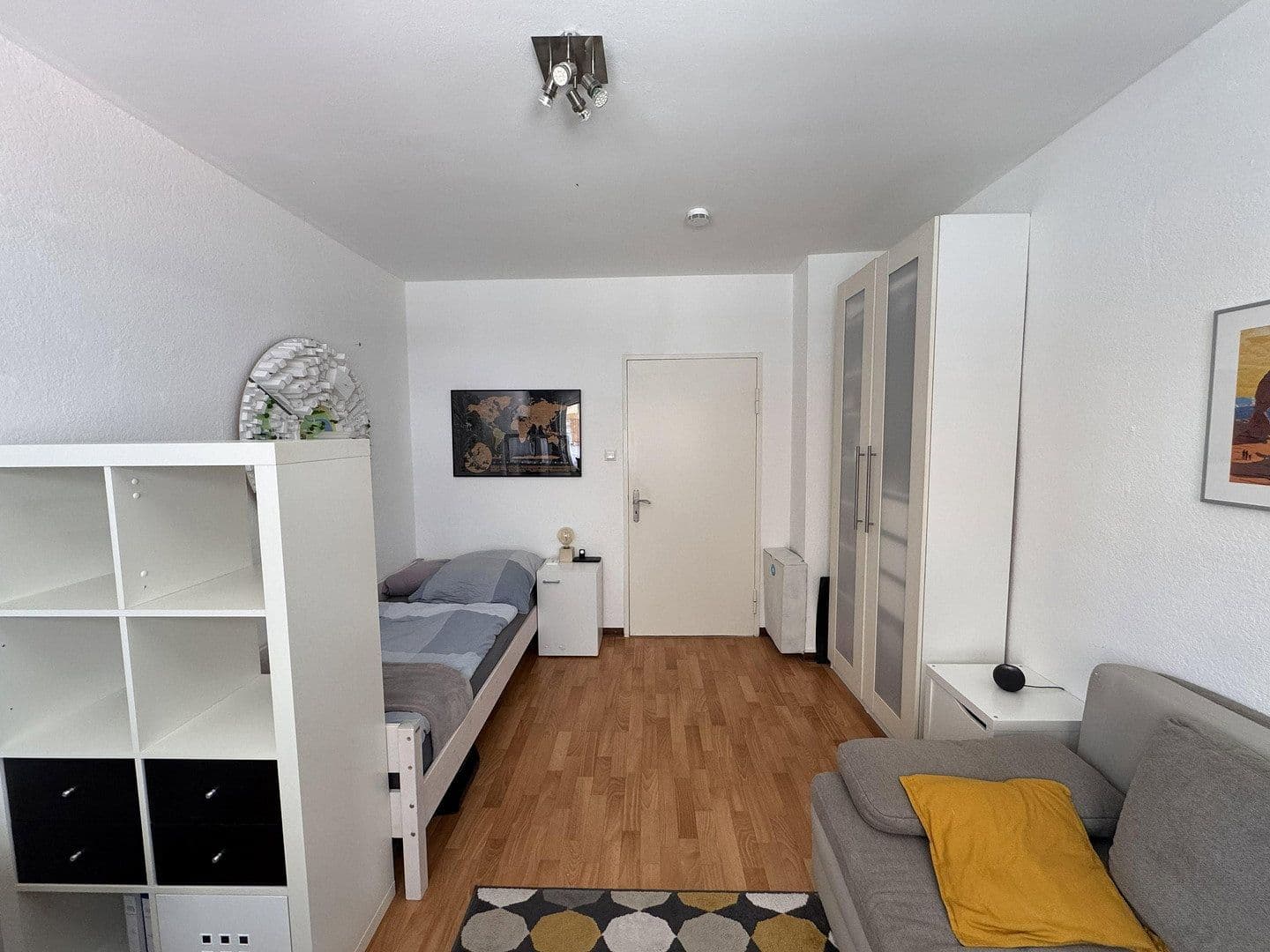 Prenájom bytu 1-izbový 37 m², Mannheim, Bádensko-Wurttembersko Prenájom bytu 1-izbový 37 m², Mannheim, Bádensko-Wurttembersko