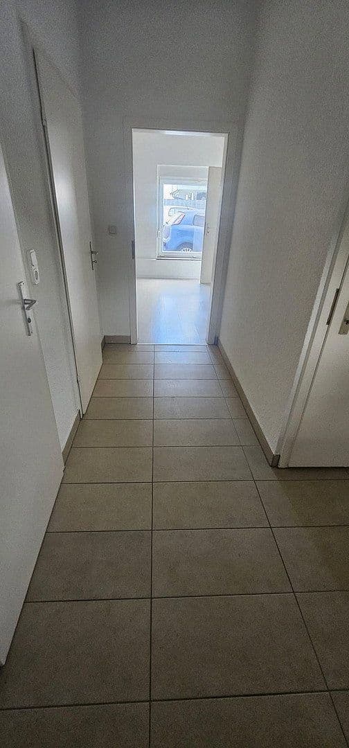 Prenájom bytu 3-izbový 72 m², Karben, Hesensko Prenájom bytu 3-izbový 72 m², Karben, Hesensko