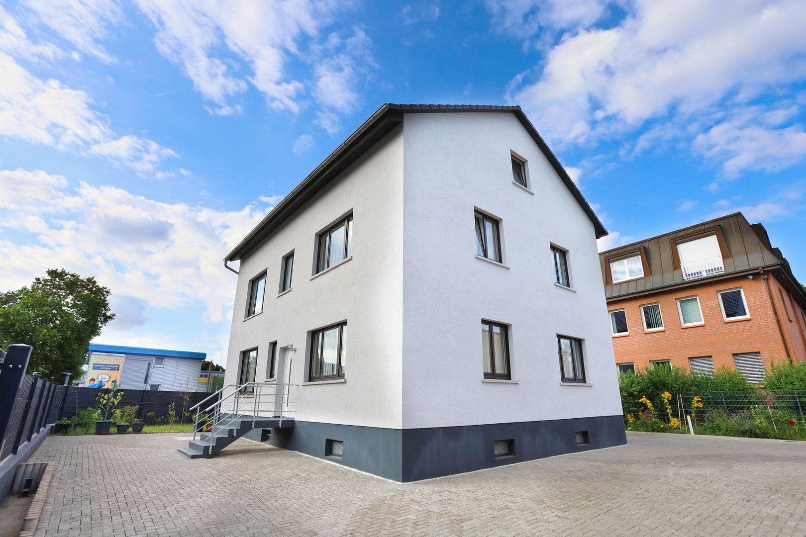 Predaj domu 251 m², pozemok 751 m², Frankfurt am Main, Hesensko Predaj domu 251 m², pozemok 751 m², Frankfurt am Main, Hesensko