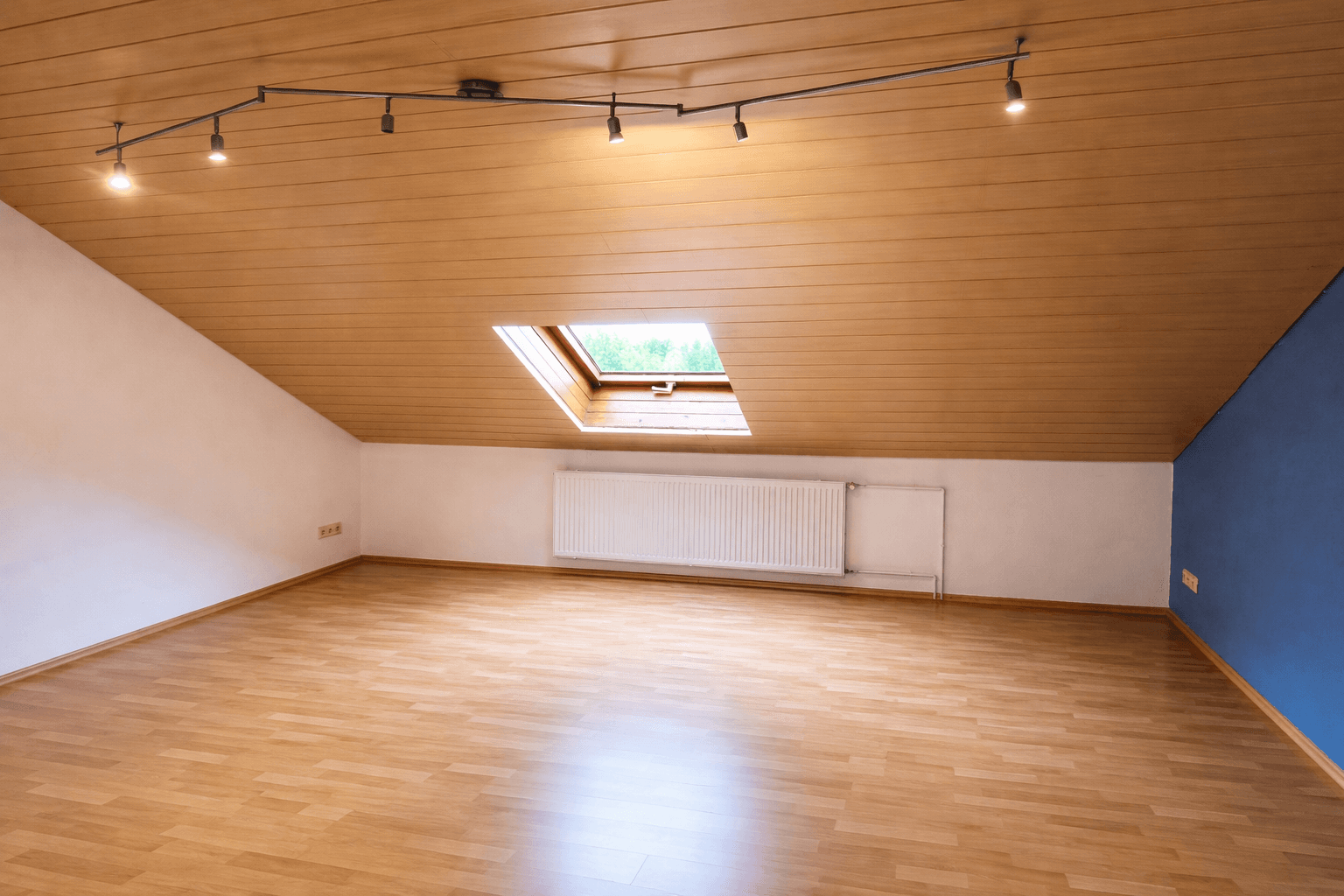 Predaj domu 225 m², pozemok 503 m², Großbottwar, Bádensko-Wurttembersko Predaj domu 225 m², pozemok 503 m², Großbottwar, Bádensko-Wurttembersko