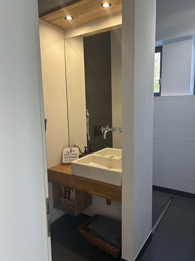 Predaj domu 270 m², pozemok 730 m², Meldorf, Šlezvicko-Holštajnsko Predaj domu 270 m², pozemok 730 m², Meldorf, Šlezvicko-Holštajnsko