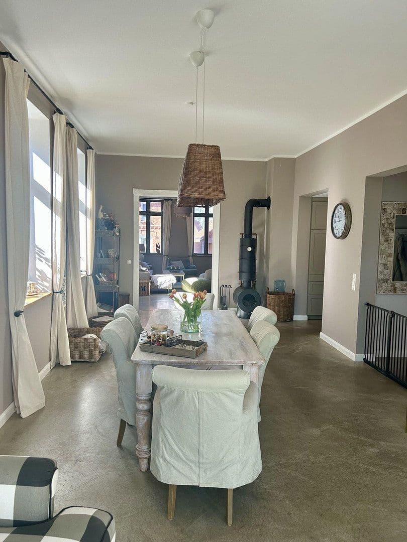 Predaj domu 270 m², pozemok 730 m², Meldorf, Šlezvicko-Holštajnsko Predaj domu 270 m², pozemok 730 m², Meldorf, Šlezvicko-Holštajnsko