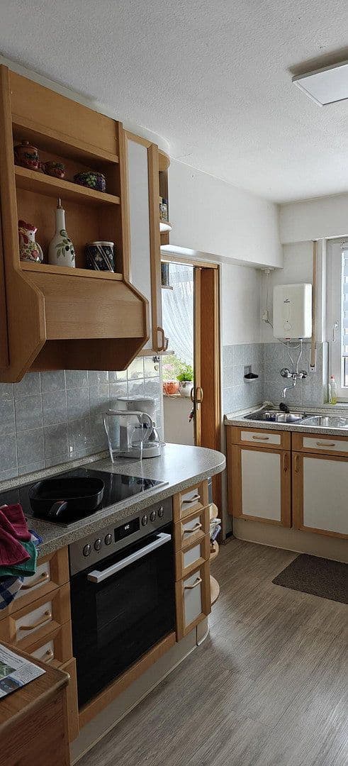 Predaj domu 295 m², pozemok 1.365 m², Austr. 9, Offenau, Bádensko-Wurttembersko Predaj domu 295 m², pozemok 1.365 m², Austr. 9, Offenau, Bádensko-Wurttembersko