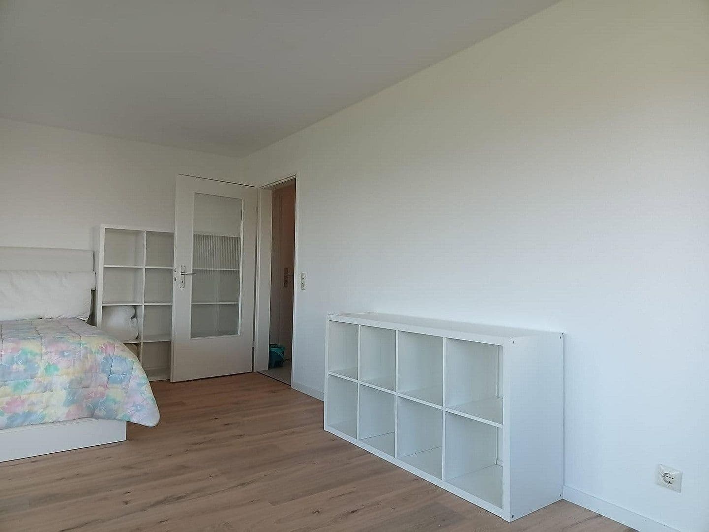 Prenájom bytu 1-izbový 40 m², Zum Hofgut 1, Konstanz, Bádensko-Wurttembersko Prenájom bytu 1-izbový 40 m², Zum Hofgut 1, Konstanz, Bádensko-Wurttembersko