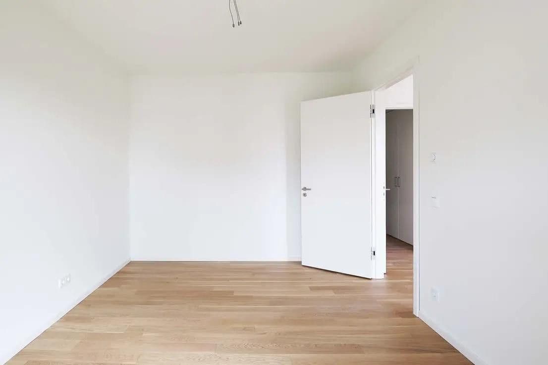 Prenájom bytu 2-izbový 60 m², Friedenauer Höhe 23a, Berlin, Berlín Prenájom bytu 2-izbový 60 m², Friedenauer Höhe 23a, Berlin, Berlín