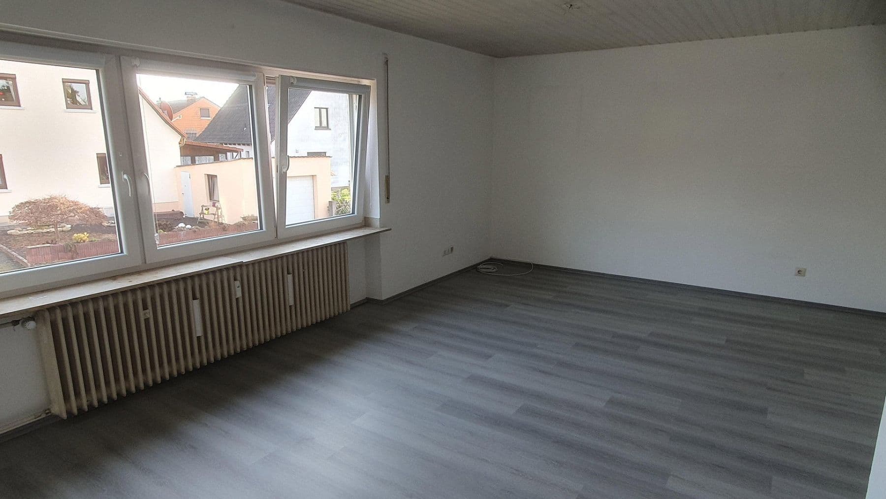 Prenájom bytu 2-izbový 55 m², Aschaffenburg, Bavorsko Prenájom bytu 2-izbový 55 m², Aschaffenburg, Bavorsko