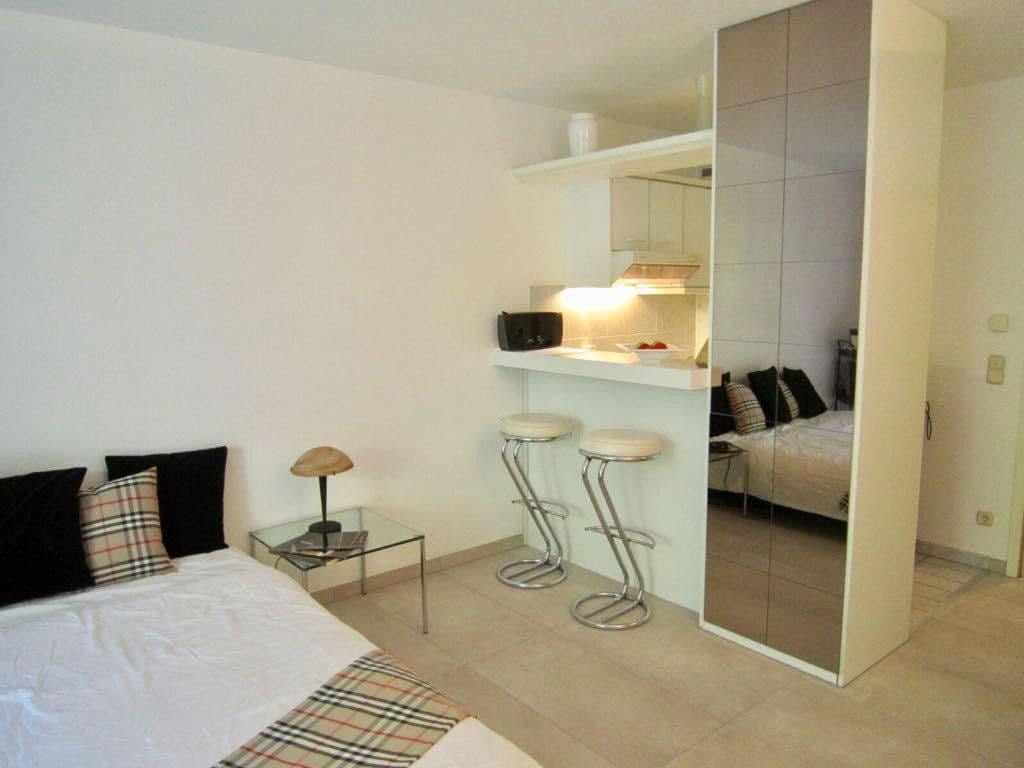 Prenájom bytu 1-izbový 38 m², Liebigstr. 20 A, München, Bavorsko Prenájom bytu 1-izbový 38 m², Liebigstr. 20 A, München, Bavorsko