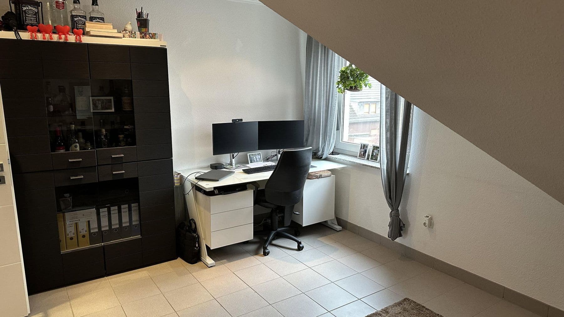 Predaj bytu 5-izbový 126 m², Oberhausen, Severné Porýnie - Westfálsko Predaj bytu 5-izbový 126 m², Oberhausen, Severné Porýnie - Westfálsko