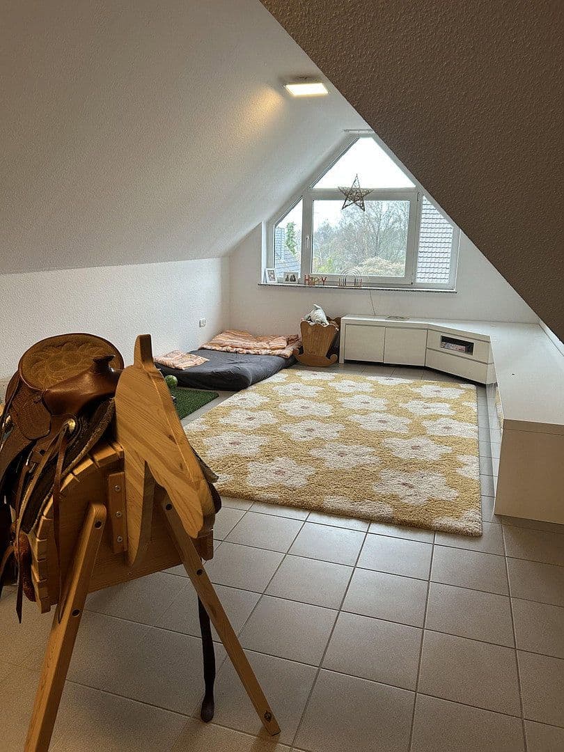 Predaj bytu 5-izbový 126 m², Oberhausen, Severné Porýnie - Westfálsko Predaj bytu 5-izbový 126 m², Oberhausen, Severné Porýnie - Westfálsko