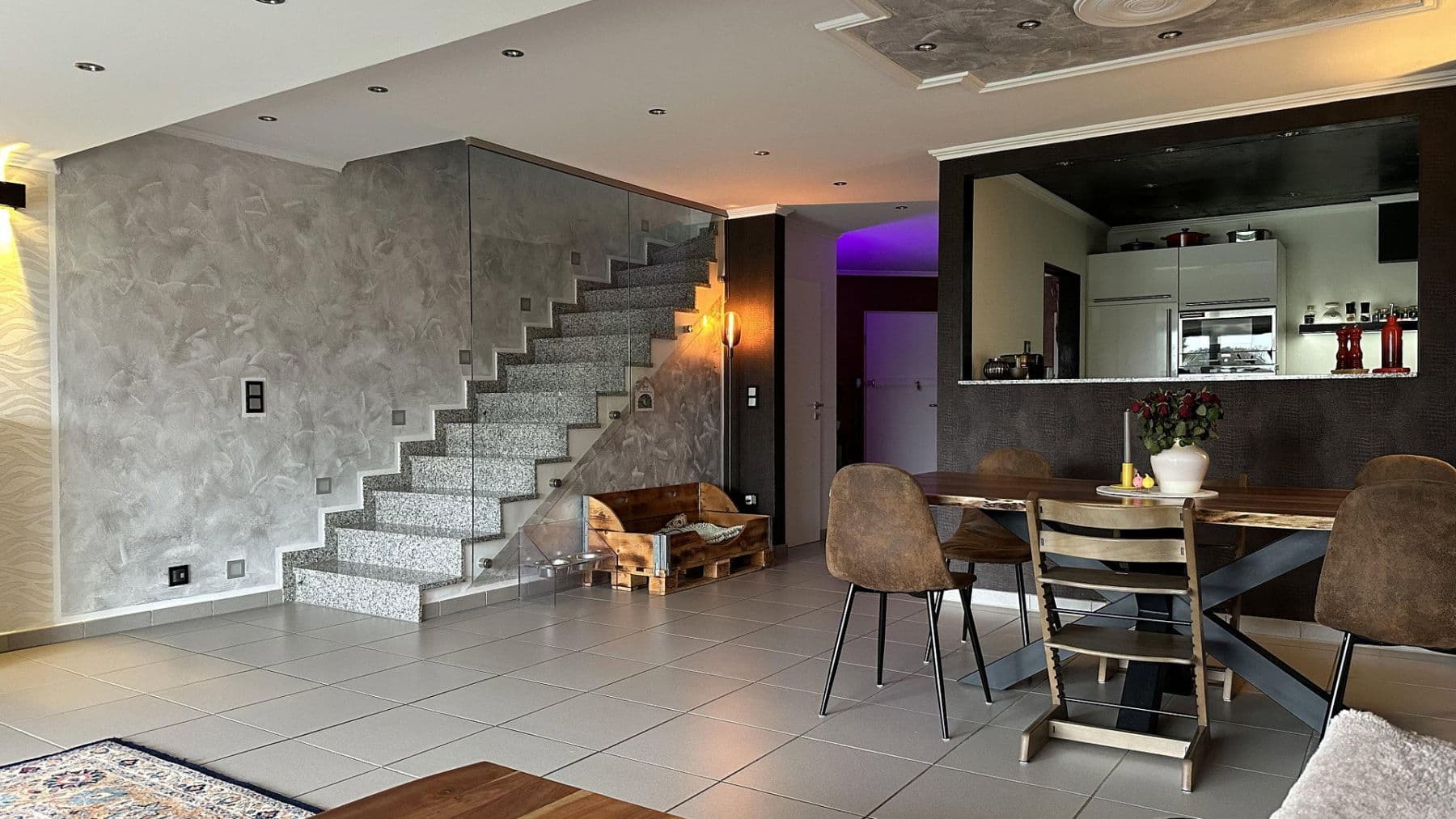 Predaj bytu 5-izbový 126 m², Oberhausen, Severné Porýnie - Westfálsko Predaj bytu 5-izbový 126 m², Oberhausen, Severné Porýnie - Westfálsko