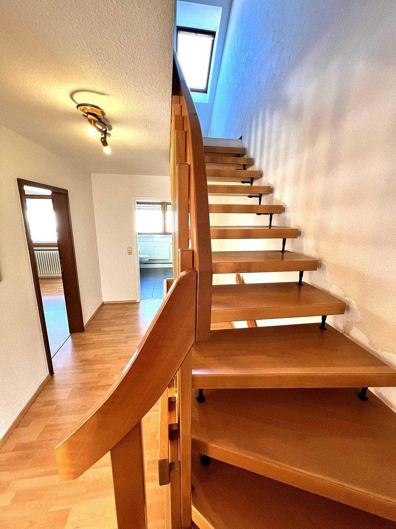 Predaj domu 151 m², pozemok 212 m², Schorndorf, Bádensko-Wurttembersko Predaj domu 151 m², pozemok 212 m², Schorndorf, Bádensko-Wurttembersko