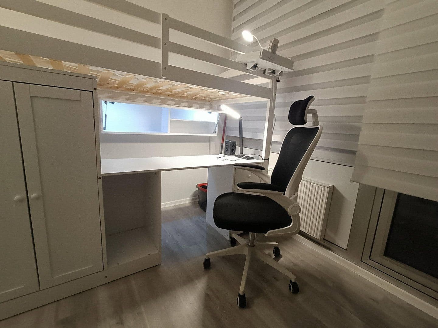 Prenájom bytu 1-izbový 20 m², Berhard-Feilchenfeld-Straße 13, Köln-Zollstock, Severné Porýnie - Westfálsko Prenájom bytu 1-izbový 20 m², Berhard-Feilchenfeld-Straße 13, Köln-Zollstock, Severné Porýnie - Westfálsko