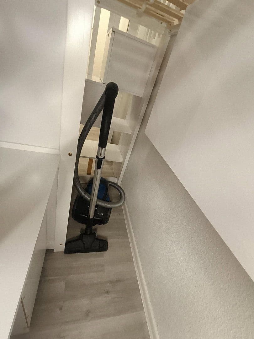 Prenájom bytu 1-izbový 20 m², Berhard-Feilchenfeld-Straße 13, Köln-Zollstock, Severné Porýnie - Westfálsko Prenájom bytu 1-izbový 20 m², Berhard-Feilchenfeld-Straße 13, Köln-Zollstock, Severné Porýnie - Westfálsko