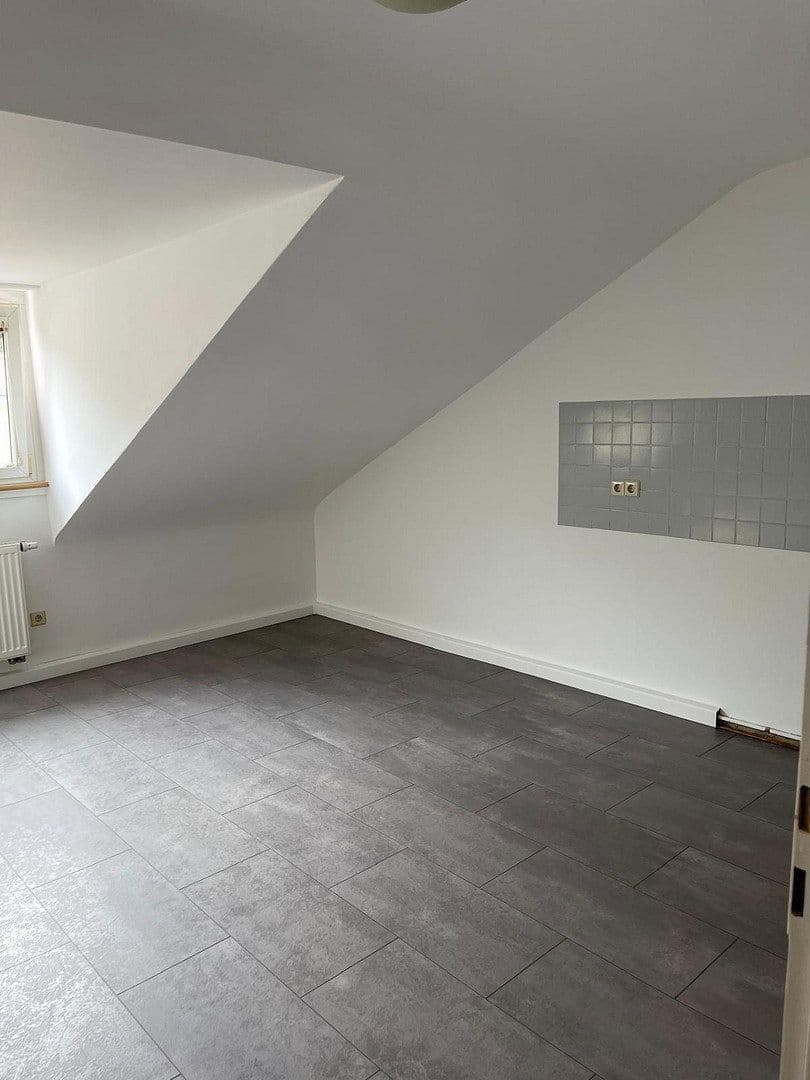 Prenájom bytu 2-izbový 56 m², Kaiser-Friedrichstr. 32, Pforzheim, Bádensko-Wurttembersko Prenájom bytu 2-izbový 56 m², Kaiser-Friedrichstr. 32, Pforzheim, Bádensko-Wurttembersko