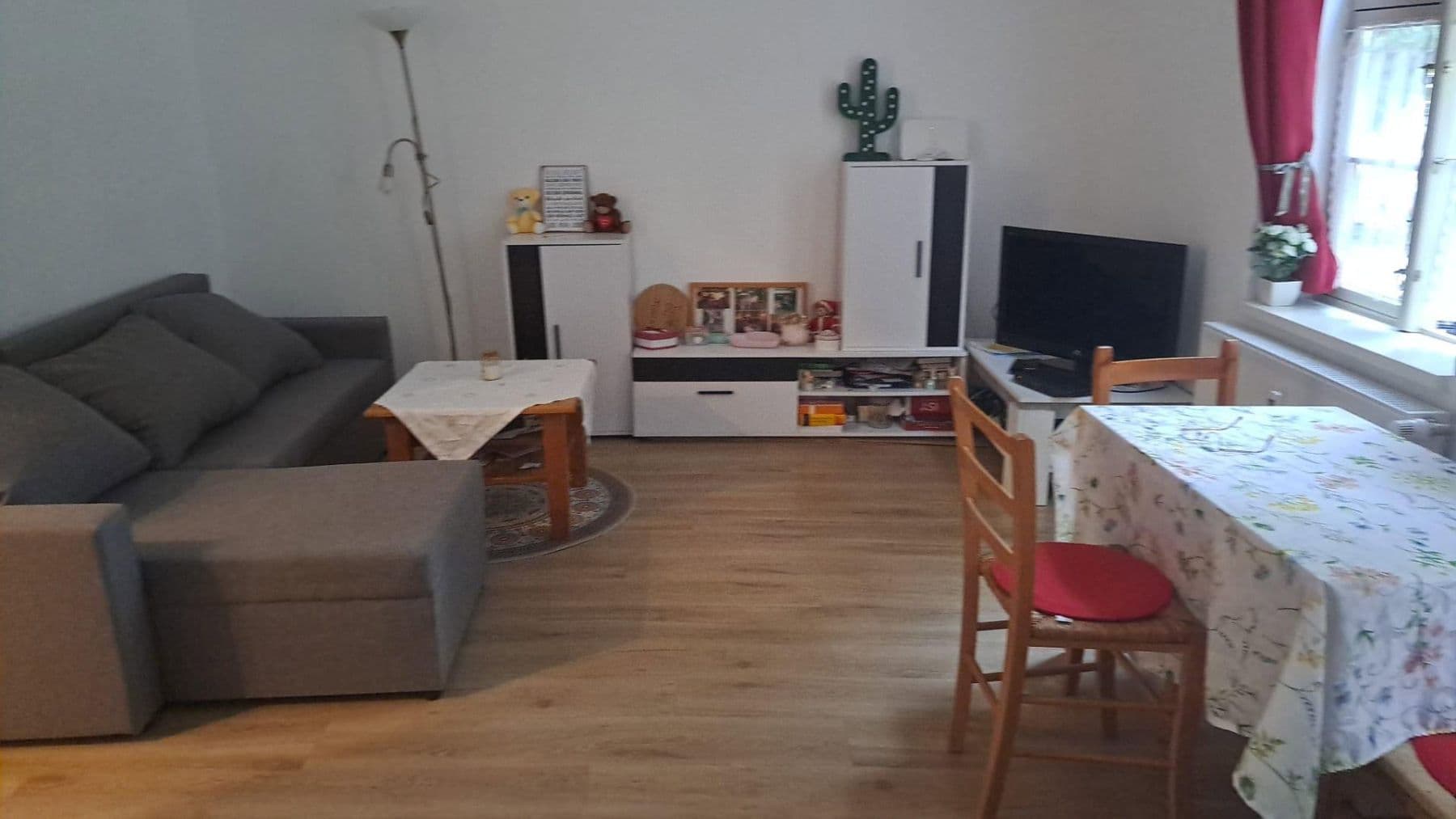 Prenájom bytu 2-izbový 35 m², Holzberg 5, Helmstedt, Dolné Sasko Prenájom bytu 2-izbový 35 m², Holzberg 5, Helmstedt, Dolné Sasko