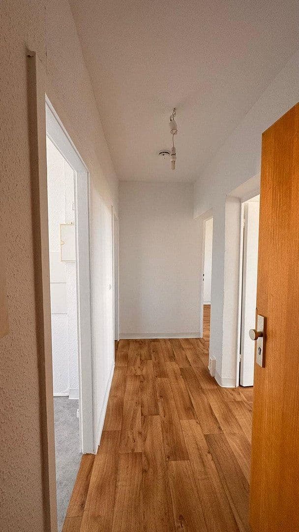 Prenájom bytu 3-izbový 59 m², Arthur Scheibner Ring 25, Mücheln (Geiseltal), Sasko-Anhaltsko Prenájom bytu 3-izbový 59 m², Arthur Scheibner Ring 25, Mücheln (Geiseltal), Sasko-Anhaltsko