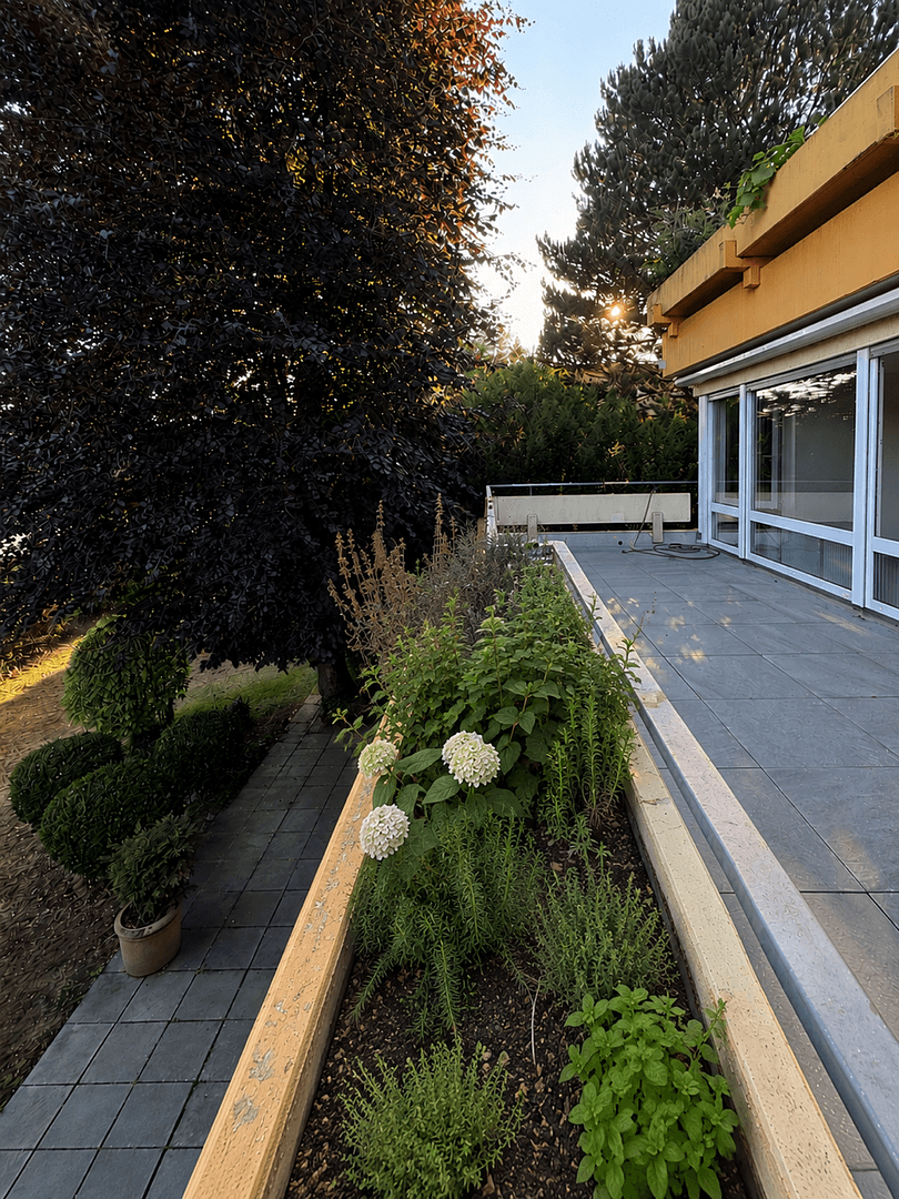 Prenájom bytu 3-izbový 115 m², Göppingen, Bádensko-Wurttembersko Prenájom bytu 3-izbový 115 m², Göppingen, Bádensko-Wurttembersko