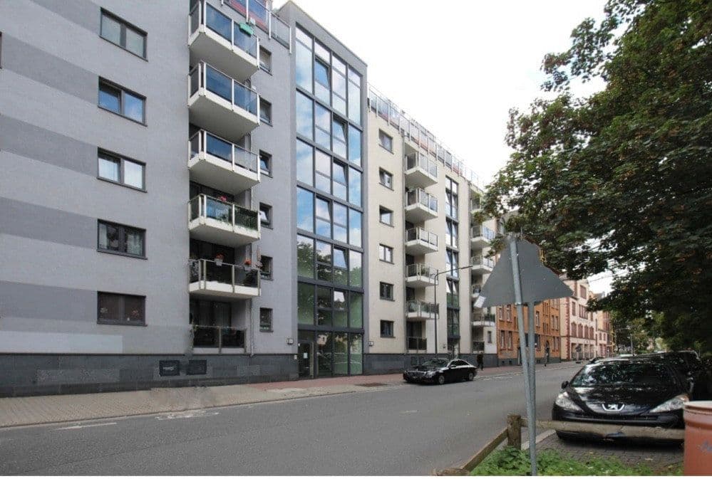 Prenájom bytu 2-izbový 43 m², Frankenallee 25, Frankfurt am Main, Hesensko Prenájom bytu 2-izbový 43 m², Frankenallee 25, Frankfurt am Main, Hesensko