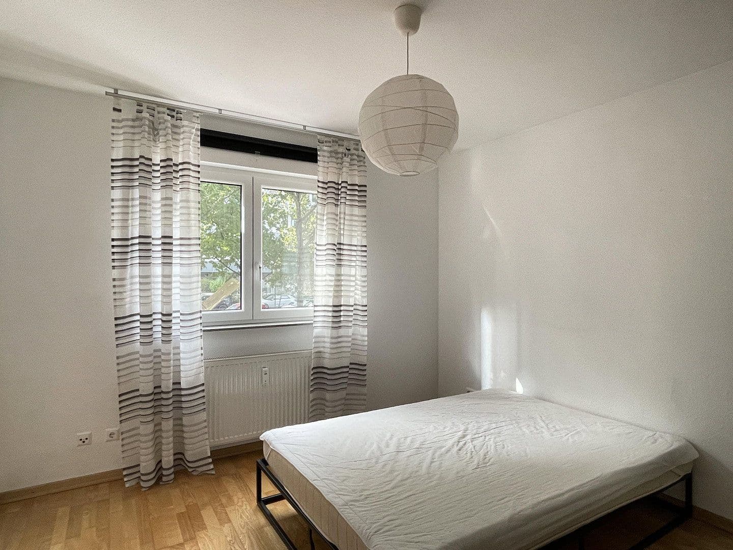 Prenájom bytu 2-izbový 43 m², Frankenallee 25, Frankfurt am Main, Hesensko Prenájom bytu 2-izbový 43 m², Frankenallee 25, Frankfurt am Main, Hesensko