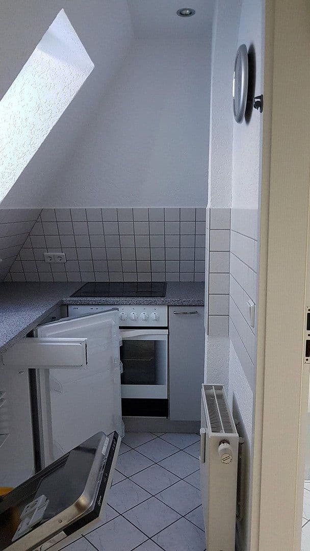 Prenájom bytu 1-izbový 34 m², Südstrasse 26, Zwickau, Sasko Prenájom bytu 1-izbový 34 m², Südstrasse 26, Zwickau, Sasko