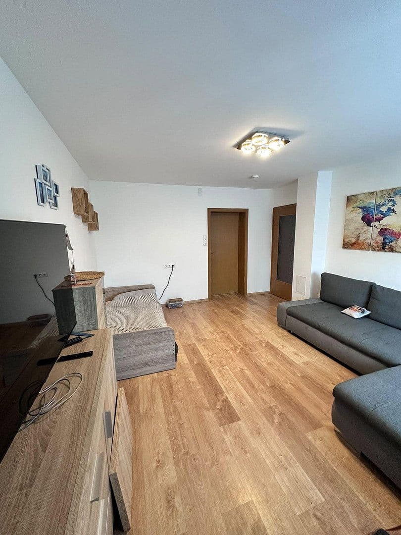 Prenájom bytu 2-izbový 54 m², Inningerstr. 13a, Augsburg, Bavorsko Prenájom bytu 2-izbový 54 m², Inningerstr. 13a, Augsburg, Bavorsko