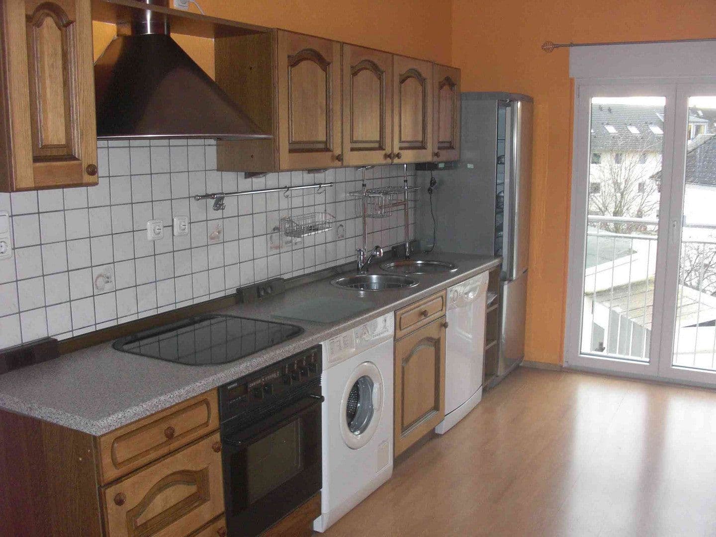 Prenájom bytu 2-izbový 48 m², Hürth, Severné Porýnie - Westfálsko Prenájom bytu 2-izbový 48 m², Hürth, Severné Porýnie - Westfálsko
