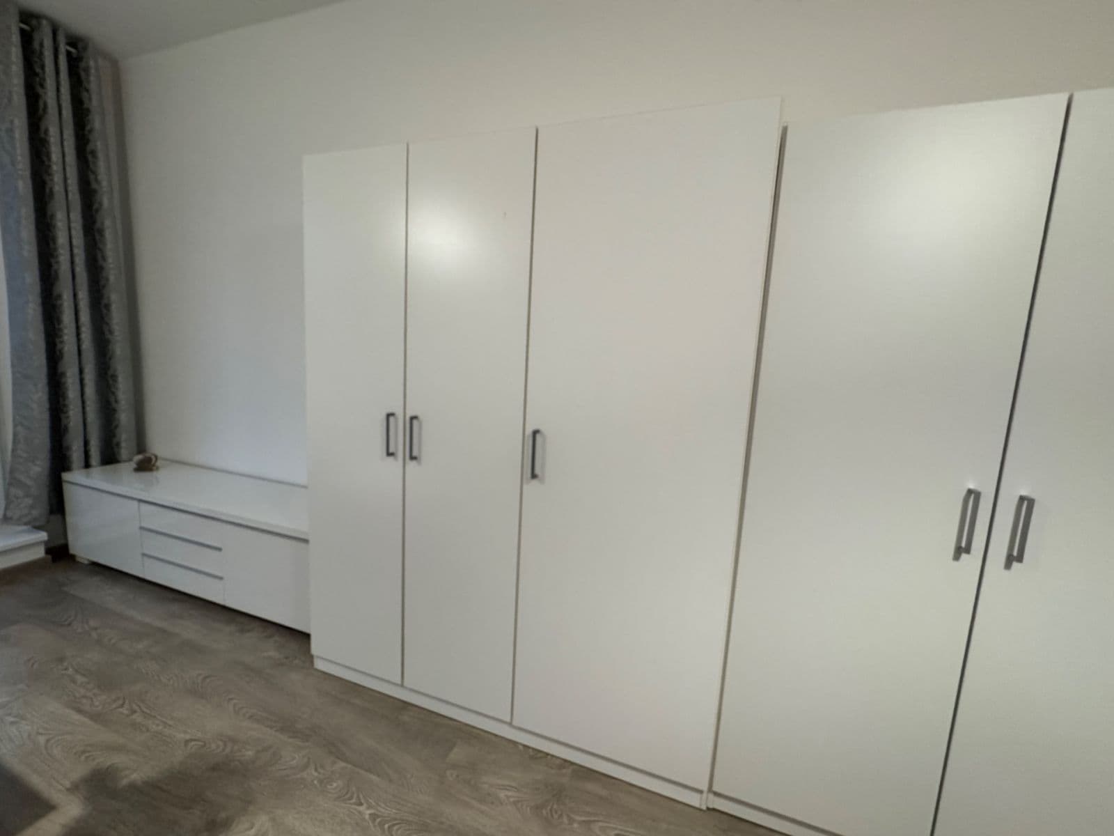 Prenájom bytu 1-izbový 27 m², Zakšínská, Praha, Praha Prenájom bytu 1-izbový 27 m², Zakšínská, Praha, Praha
