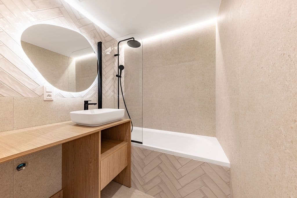 Predaj bytu 3-izbový 70 m², Jablonecká, Praha, Praha Predaj bytu 3-izbový 70 m², Jablonecká, Praha, Praha
