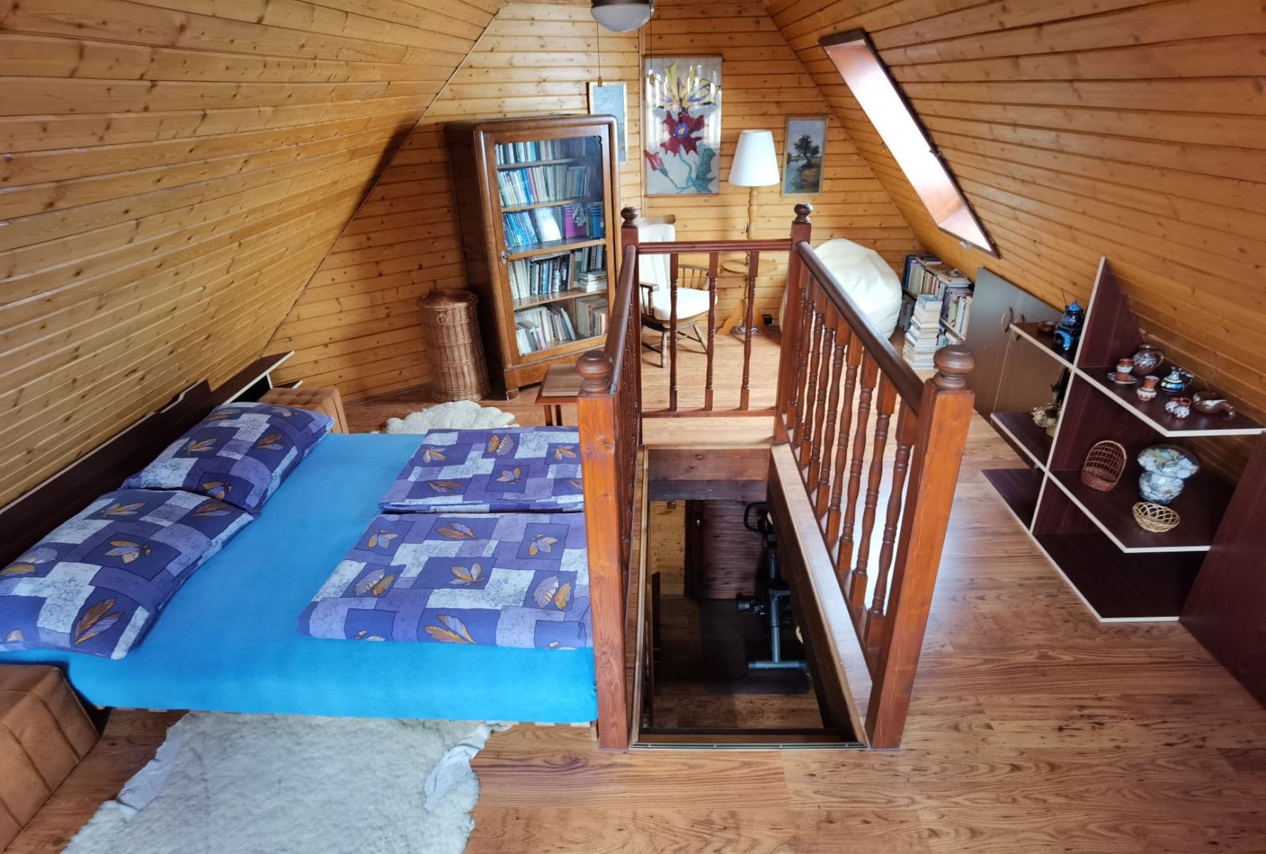 Predaj rekreačného objektu 38 m², pozemok 370 m², Kněževes, Středočeský kraj Predaj rekreačného objektu 38 m², pozemok 370 m², Kněževes, Středočeský kraj