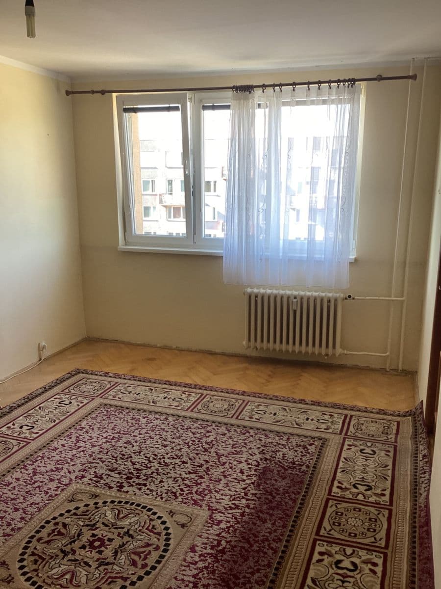 Prenájom bytu 3-izbový 65 m², Bohumínská, Ostrava, Moravskoslezský kraj Prenájom bytu 3-izbový 65 m², Bohumínská, Ostrava, Moravskoslezský kraj