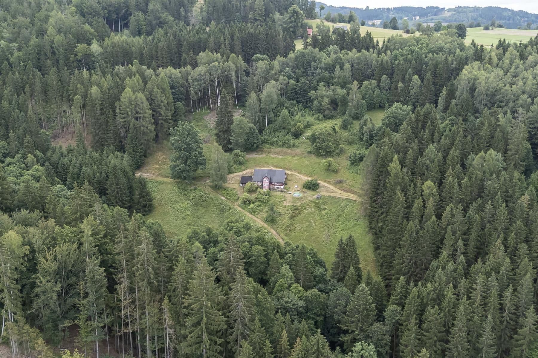 Predaj rekreačného objektu 240 m², pozemok 32.164 m², Jablonec nad Jizerou, Liberecký kraj Predaj rekreačného objektu 240 m², pozemok 32.164 m², Jablonec nad Jizerou, Liberecký kraj