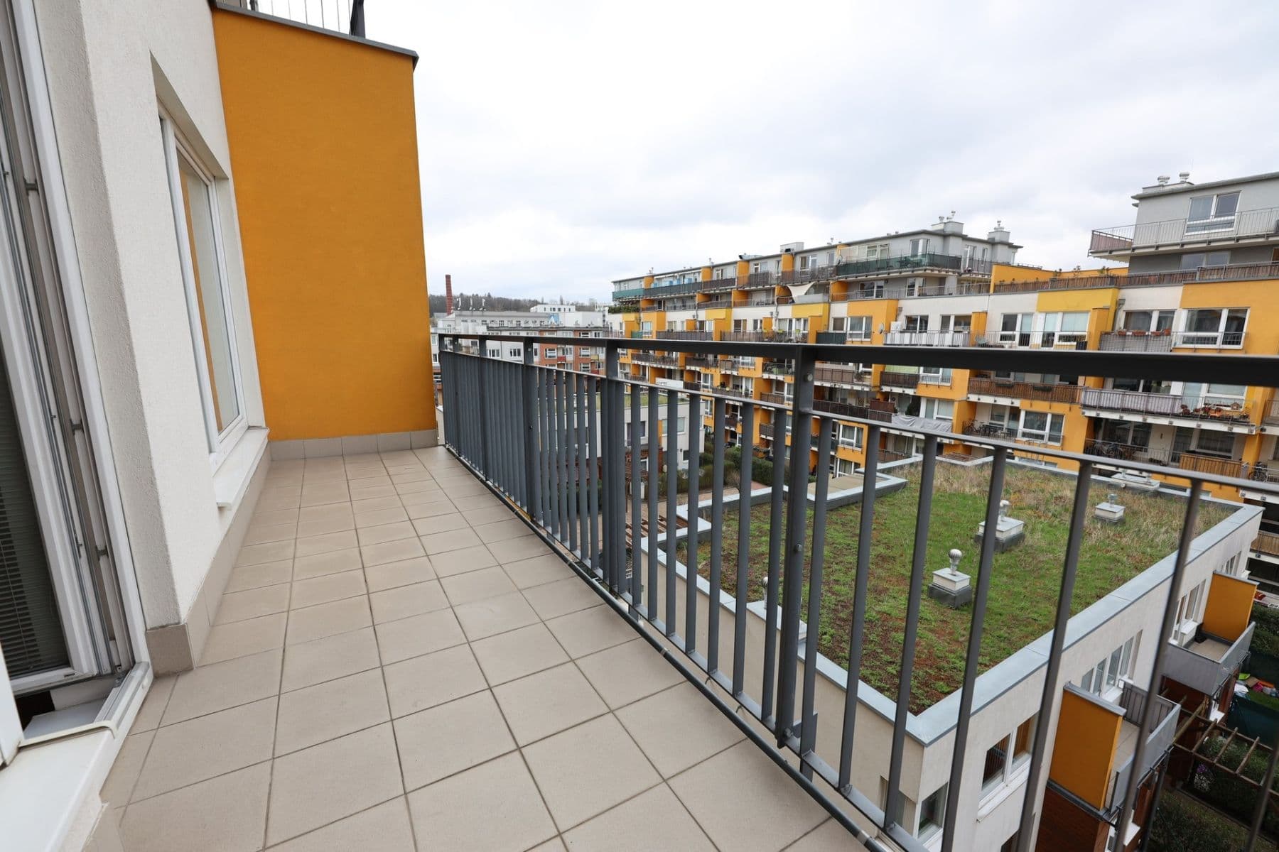 Prenájom bytu 2-izbový 49 m², Pod Harfou, Praha, Praha Prenájom bytu 2-izbový 49 m², Pod Harfou, Praha, Praha