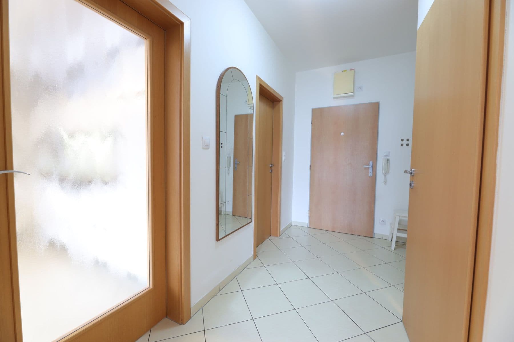 Prenájom bytu 2-izbový 49 m², Pod Harfou, Praha, Praha Prenájom bytu 2-izbový 49 m², Pod Harfou, Praha, Praha
