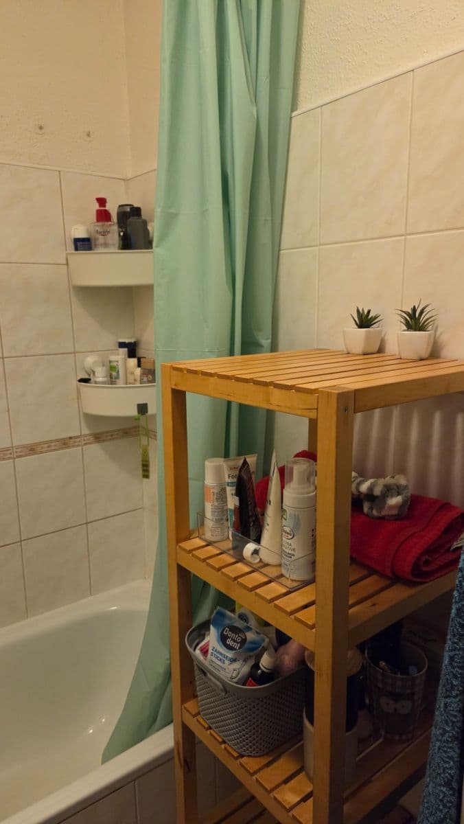 Prenájom bytu 2-izbový 50 m², Jemenská, Praha, Praha Prenájom bytu 2-izbový 50 m², Jemenská, Praha, Praha