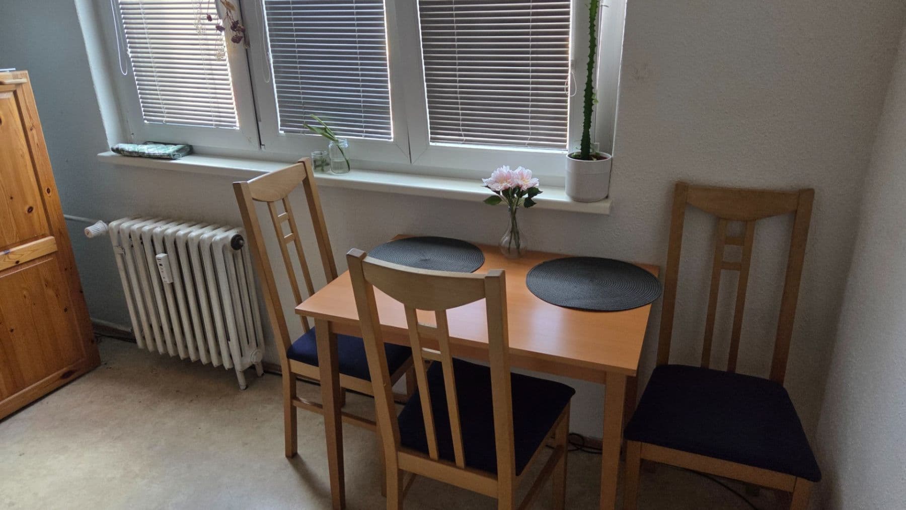 Prenájom bytu 2-izbový 50 m², Jemenská, Praha, Praha Prenájom bytu 2-izbový 50 m², Jemenská, Praha, Praha
