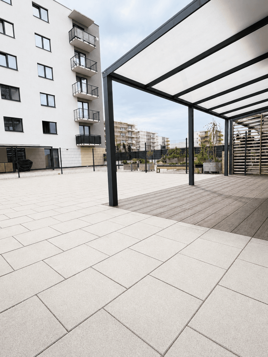 Prenájom bytu 2-izbový 54 m², Pecháčkova, Plzeň, Plzeňský kraj Prenájom bytu 2-izbový 54 m², Pecháčkova, Plzeň, Plzeňský kraj