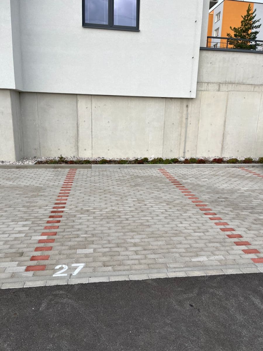 Prenájom bytu 2-izbový 54 m², Pecháčkova, Plzeň, Plzeňský kraj Prenájom bytu 2-izbový 54 m², Pecháčkova, Plzeň, Plzeňský kraj