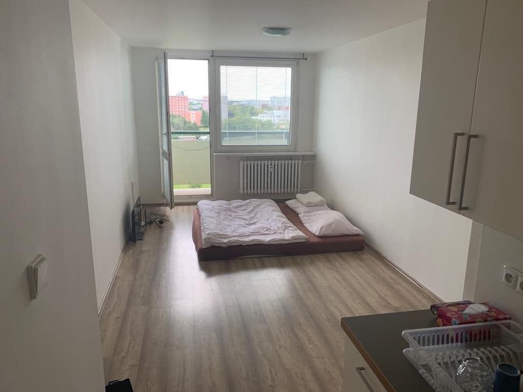 Prenájom bytu 2-izbový 43 m², Steinerova, Praha, Praha Prenájom bytu 2-izbový 43 m², Steinerova, Praha, Praha